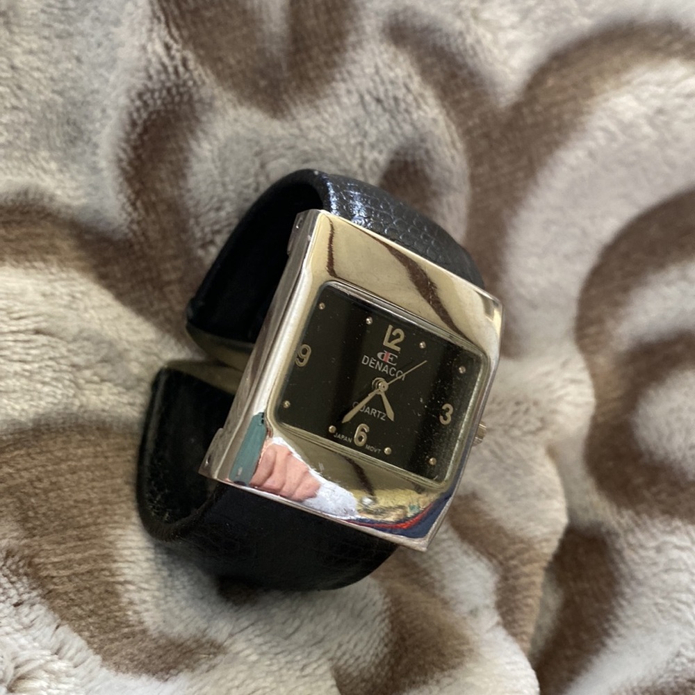 Dennaci Quartz cuff Watch stainless steel